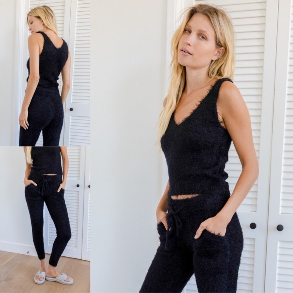 Hem & Thread Fuzzy Lounge Set